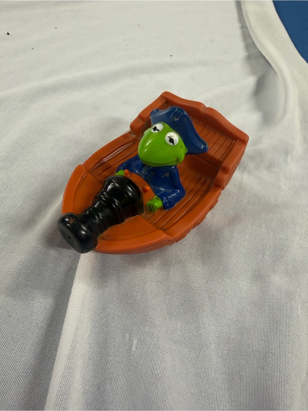 Muppet Treasure Island McDonald's Happy Meal Toy 1996 VTG Kermit Captain Smollet